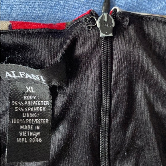 Alfani Spandex Blend Pleated Wide Bottom Dress - Picture 8 of 9